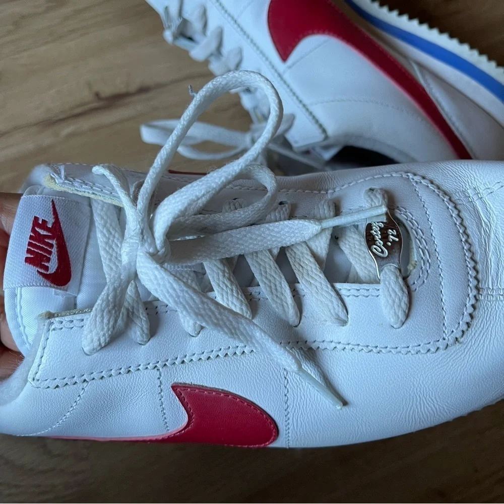 Nike Cortez Basic Leather Classic Sneaker Shoes White/Red Size 10.5